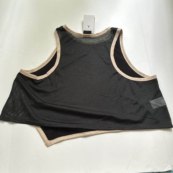 Nike Air Jordan Women Active Black jersey tank top Mesh back Size 1X DO5037-010 - Picture 3 of 8